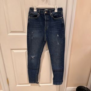 Forever 21 High Rise jeans with slit at the bottom size28
